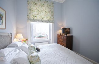 Photo 3 - A Place Like Home - Elegant flat in South Kensington