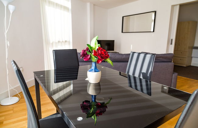 Kent Street - Apt 2 - Photo 18