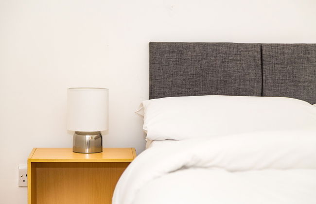 Kent Street - Apt 2 - Photo 4