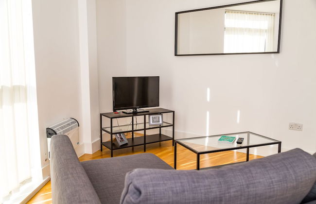 Kent Street - Apt 2 - Photo 16