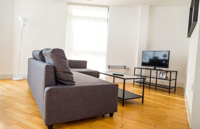 Kent Street - Apt 2 - Photo 1