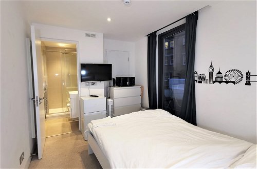 Foto 1 - Double Room with Balcony - 3c