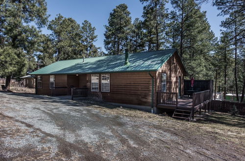 Photo 27 - Cowboy Cabin