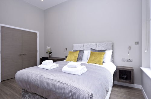 Foto 4 - Destiny Scotland Apartments at Nelson Mandela Place