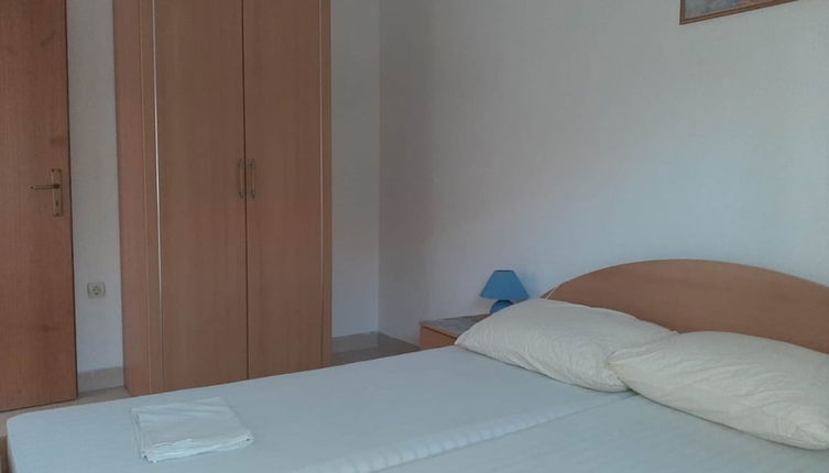 Photo 1 - Comfortable Holiday Home in Okrug Gornji