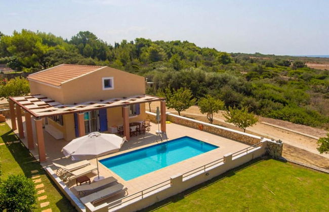 Antigoni Beach House Large Private Pool Walk to Beach Sea Views A C Wifi Car Not Required - 1012 - Foto 9