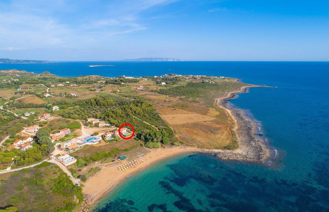 Antigoni Beach House Large Private Pool Walk to Beach Sea Views A C Wifi Car Not Required - 1012 - Foto 10
