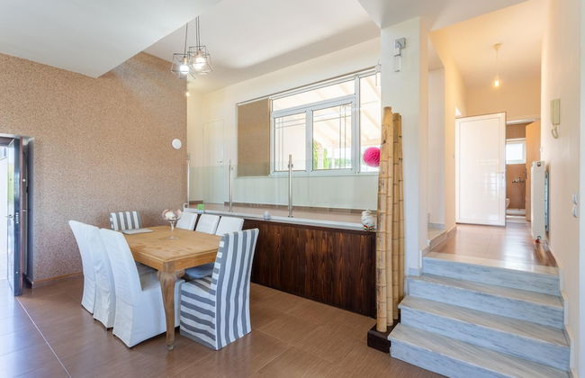 Villa Thetis Large Private Pool Walk to Beach Sea Views A C Wifi Car Not Required Eco-friendl - 2302 - Foto 40