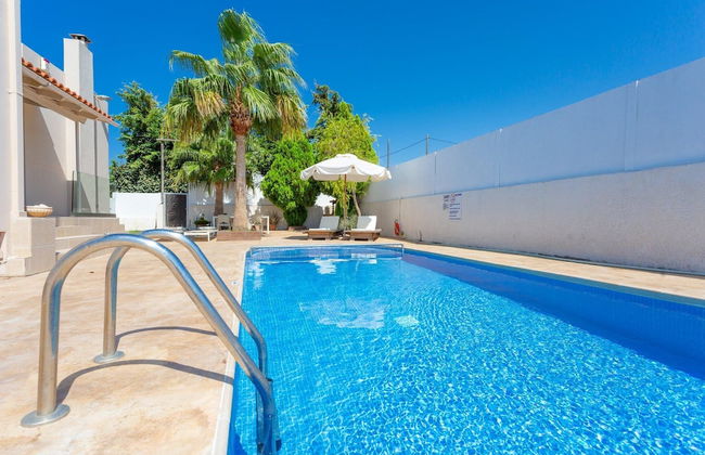 Villa Thetis Large Private Pool Walk to Beach Sea Views A C Wifi Car Not Required Eco-friendl - 2302 - Foto 14