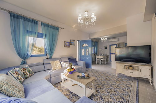 Photo 33 - Lindos Luxury Retro Villas