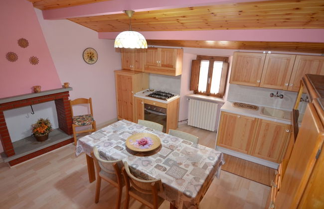 Cozy 2-bed Apartment, Petrella - Photo 10