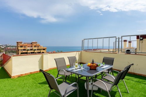 Photo 10 - Apartment - 2 Bedrooms with Pool, WiFi and Sea views - 107993