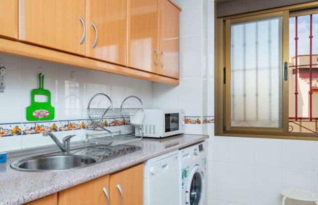 Apartment - 2 Bedrooms with Pool, WiFi and Sea views - 107993 - Foto 5