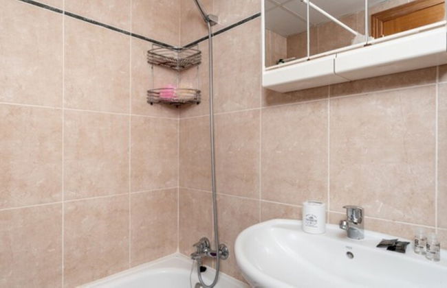 Apartment - 2 Bedrooms with Pool, WiFi and Sea views - 107993 - Foto 18