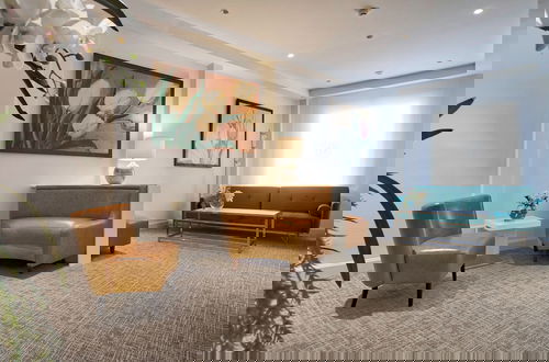 Photo 2 - Bonanova Suite Hotel