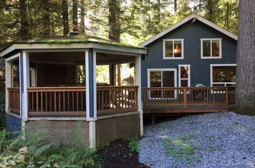 Photo 10 - Mt Baker Lodging Cabin 66 Sleeps 10