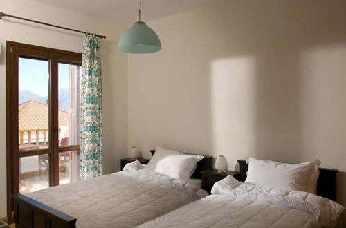 Foto 4 - Beautiful 3-bed Sea Front Villa in Agios Nikolaos