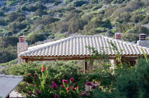 Foto 30 - Beautiful 3-bed Sea Front Villa in Agios Nikolaos