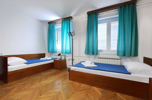 Photo 9 - Student Dormitory Rooms Ivan Goran Kovacic