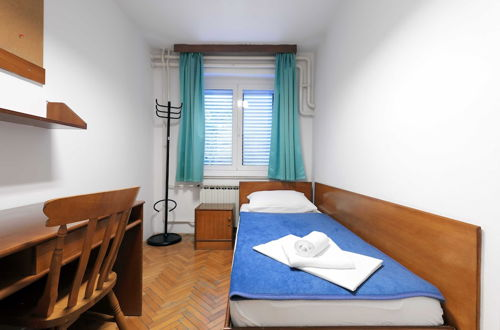 Photo 3 - Student Dormitory Rooms Ivan Goran Kovacic
