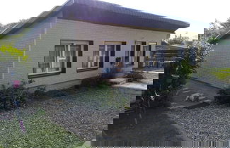 Photo 1 - Spacious Bungalow near Sea in Grundshagen