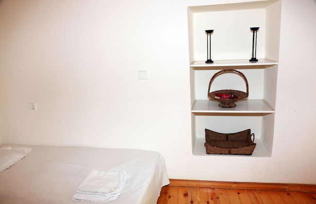 Mary's Villas - Photo 3