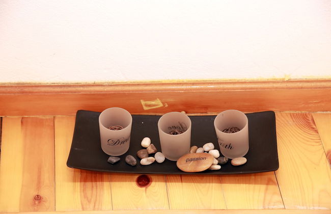 Mary's Villas - Photo 16