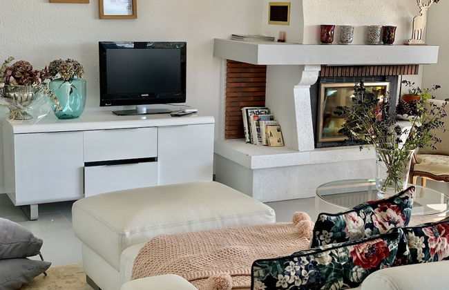 Stunning 6-bed Villa in Etoy - Foto 18