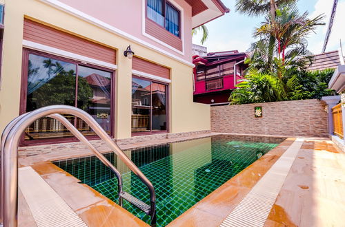 Photo 24 - 3 Bedrooms Pool Villa Walk to Patong