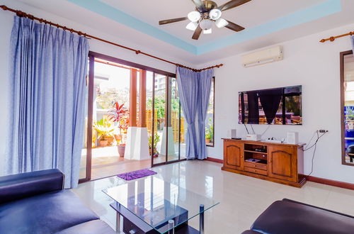 Photo 13 - 3 Bedrooms Pool Villa Walk to Patong