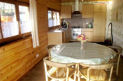 Foto 18 - Comfortable Chalet in Petithan With Garden