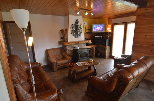 Photo 10 - Comfortable Chalet in Petithan With Garden