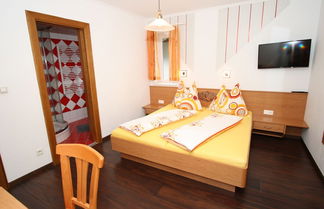 Foto 1 - Spacious Holiday Home in Goldegg near Ski Area