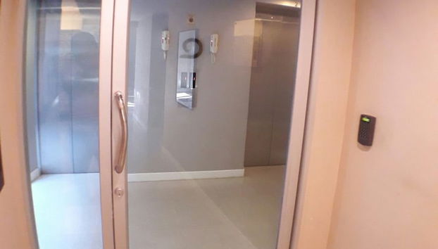 Entrada (vista interior)