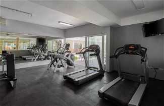 Foto 2 - Exclusive 2 Level 3 BR Penthouse Private Hot Tub Roof Wifi Great Amenities GYM