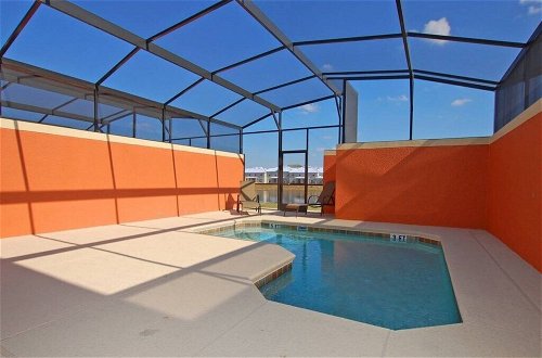 Photo 21 - Paradise Palms-4 Bed W/splashpool - 3031pp 4 Bedroom Townhouse by RedAwning