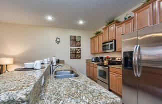 Photo 3 - Paradise Palms- 4 Bed Townhome W/splashpool-3087pp 4 Bedroom Townhouse by Redawning