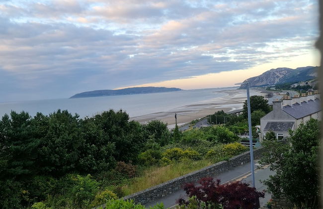 4Br Stunning Sea View Escape-near Snowdonia & Coastal Trails - Foto 33