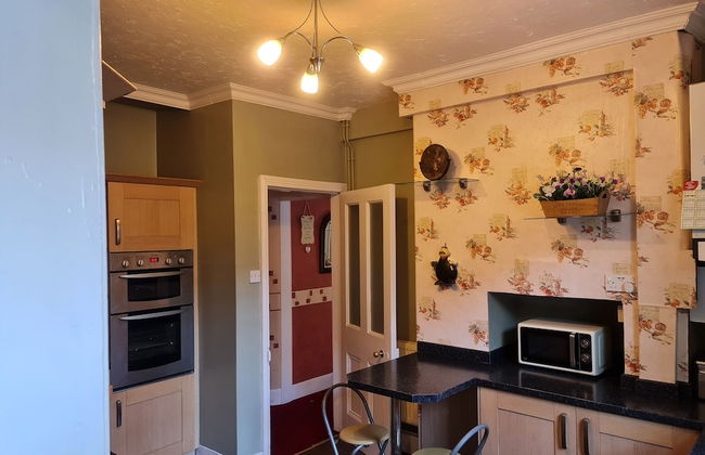 4Br Stunning Sea View Escape-near Snowdonia & Coastal Trails - Foto 15