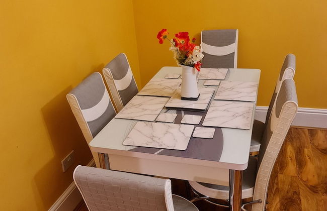 4Br Stunning Sea View Escape-near Snowdonia & Coastal Trails - Foto 16