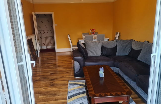 4Br Stunning Sea View Escape-near Snowdonia & Coastal Trails - Foto 18