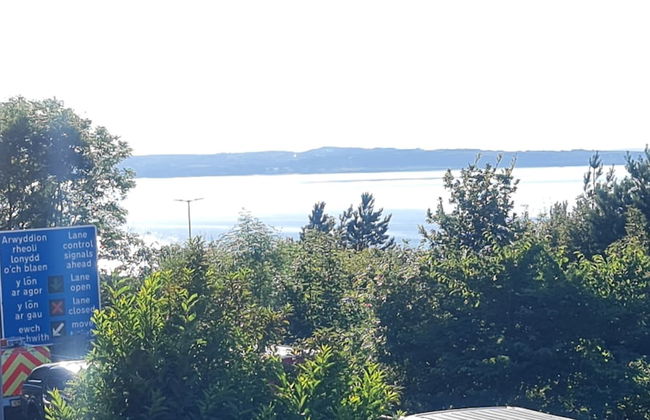 4Br Stunning Sea View Escape-near Snowdonia & Coastal Trails - Foto 31