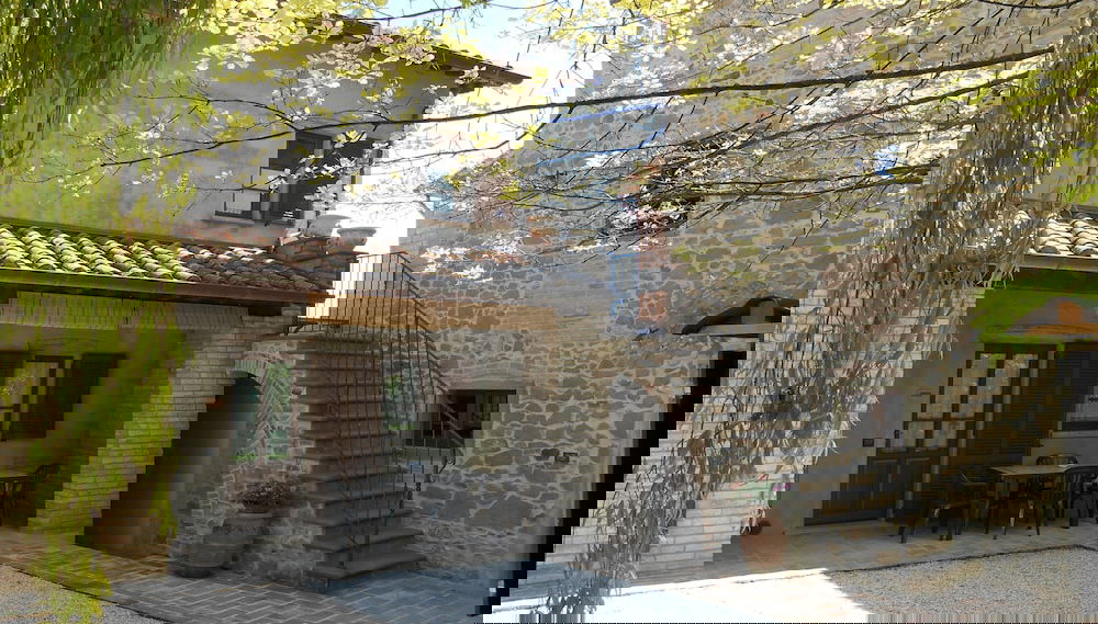 Primary image