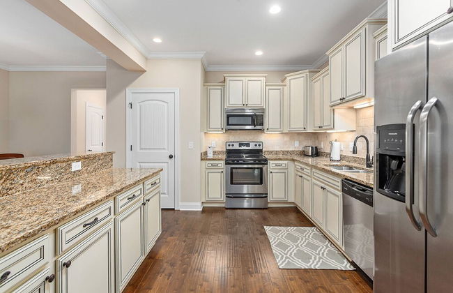 1203 Reserve Lane by Hodnett Cooper - Photo 8