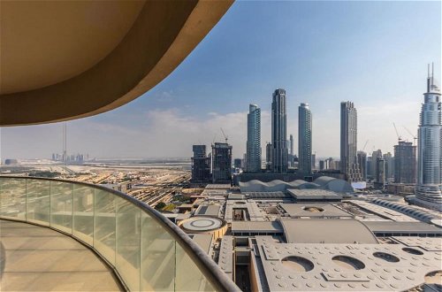 Photo 30 - Luxury 1 bedroom at Fashion Avenue Dubai Mall Residences