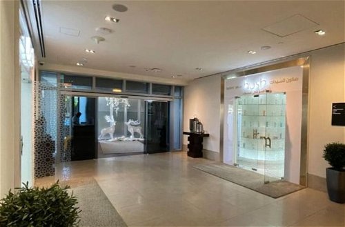 Photo 2 - Luxury 1 bedroom at Fashion Avenue Dubai Mall Residences