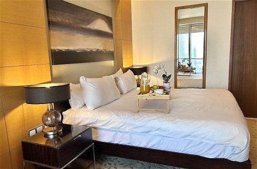 Photo 11 - Luxury 1 bedroom at Fashion Avenue Dubai Mall Residences