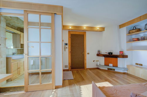 Photo 7 - Monterosa Cozy Apartment 200m From Ski