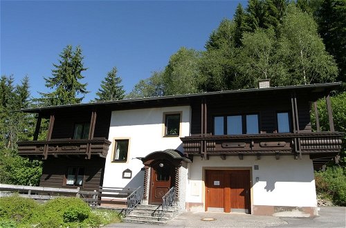 Photo 1 - Cozy Apartment near Ski Area in Bad Kleinkirchheim