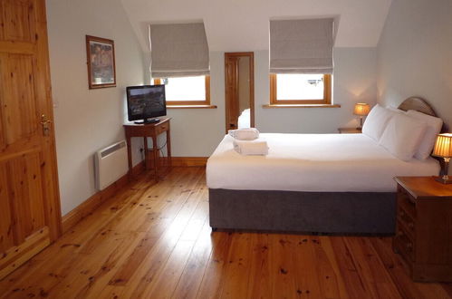 Photo 4 - Dingle Courtyard Cottages 3 Bed Sleeps 6